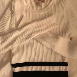Forever 21 ribbed long neck